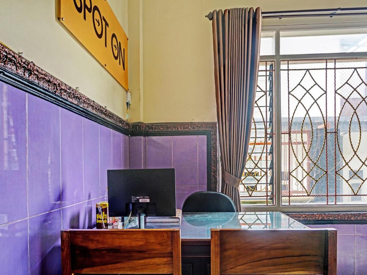 Spot On 1870 Graha Batu Mulia Hotel Екстериор снимка